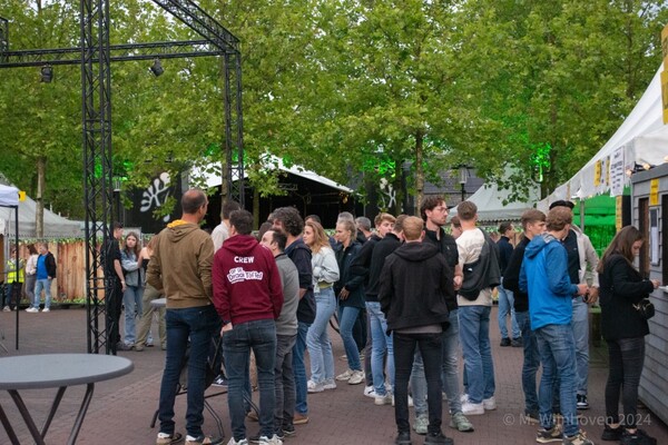 Op De Draaitôffel